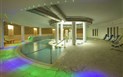 Flamingo Resort - Vnitřní bazén ve wellness centru, Pula, Sardinie