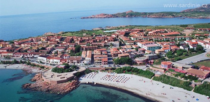 Residence Torre - Pláž La Longa - Isola Rossa, Sardinie