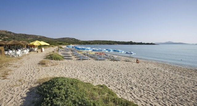 Stelle Marine Hotel & Resort - Pláž u hotelu, Cannigione, Sardinie