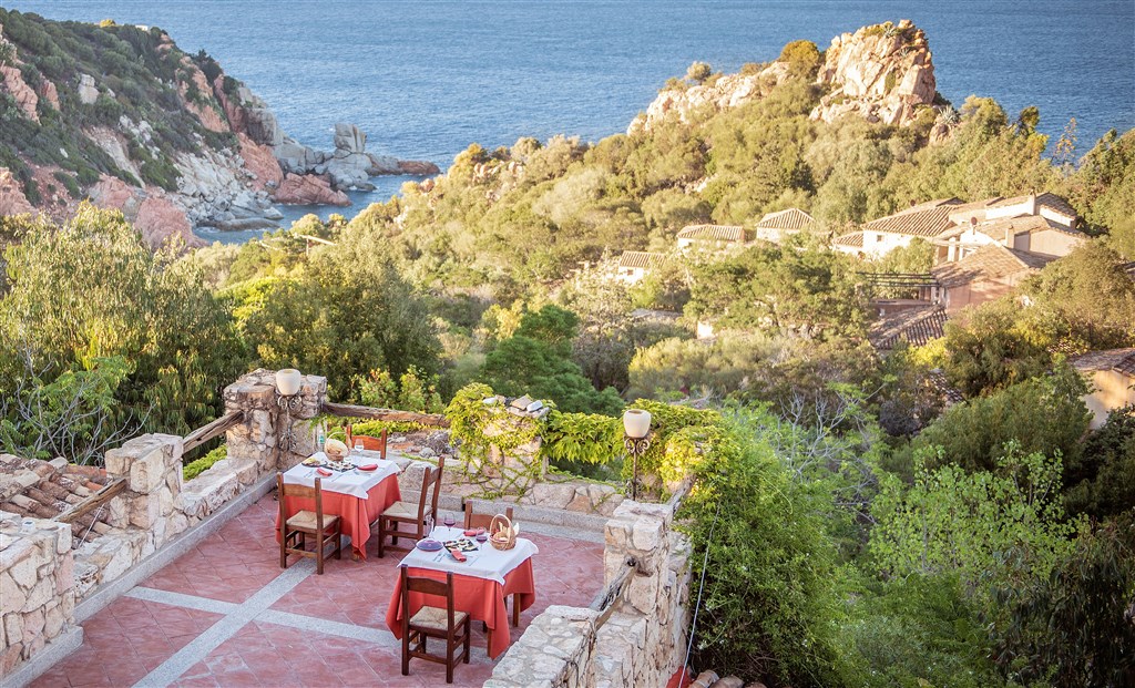 Terasa restaurace Il Gabiano, Arbatax, Sardinie