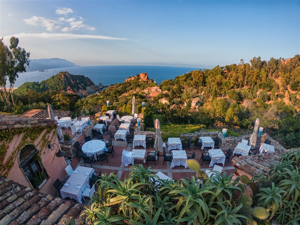 Terasa restaurace Il Gabliano, Arbatax, Sardinie