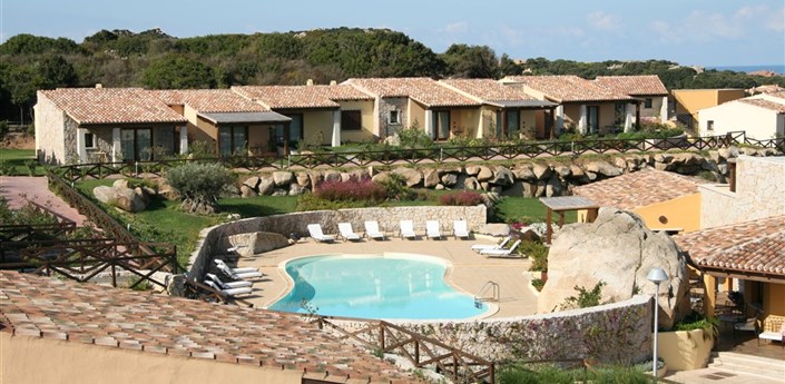 Punta Falcone Resort - Bazén, Santa Teressa Gallura, Sardinie