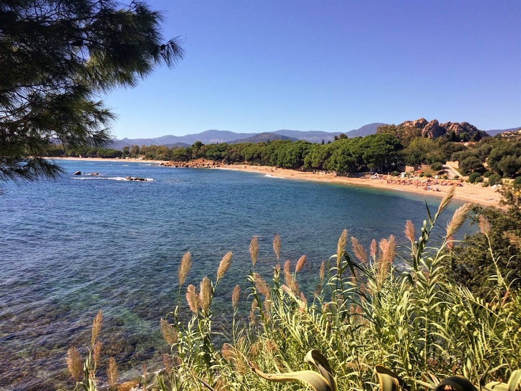Nascar - Pláž, Santa Maria Navarrese, Sardinie
