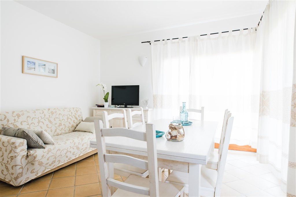 Obývací pokoj, Vila 6, Palau, Sardinie