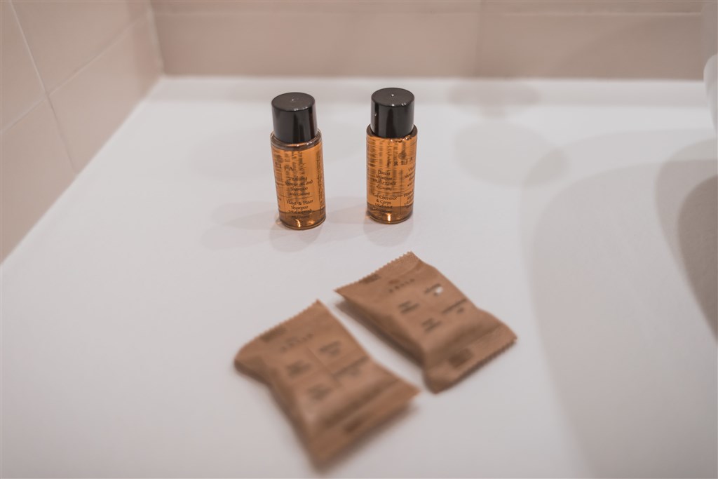 Fiore di Maggio - Hotelová kosmetika, Villasimius, Sardinie