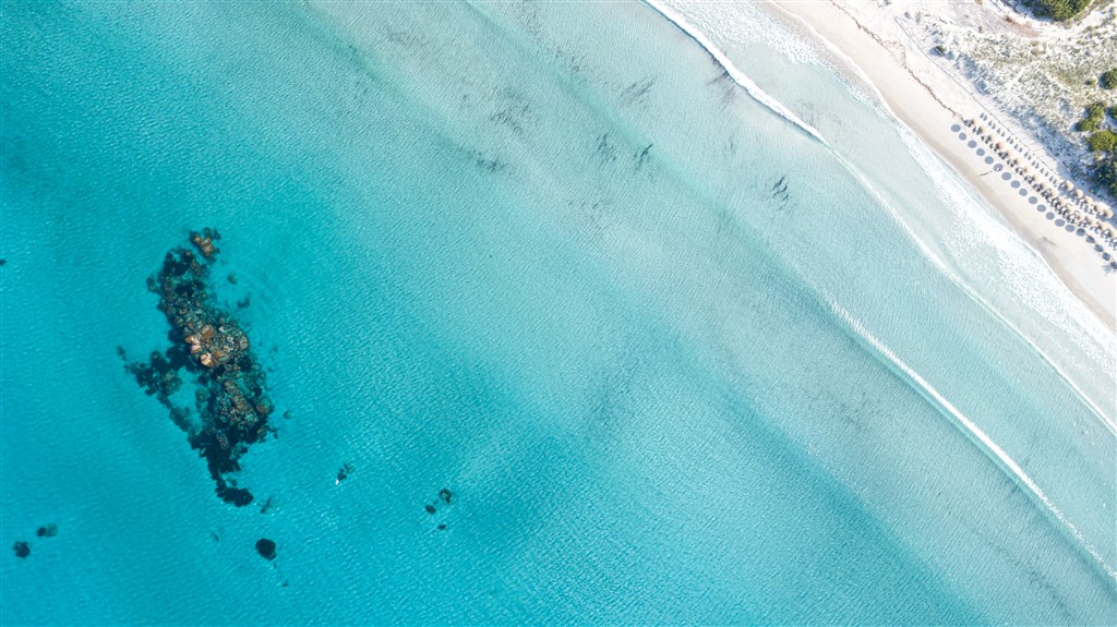 Fiore di Maggio - Pláž Campulongu, Villasimius, Sardinie