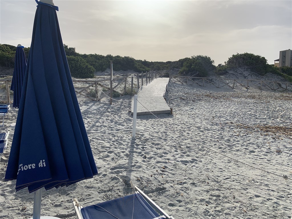 Fiore di Maggio - Pláž, Villasimius, Sardinie