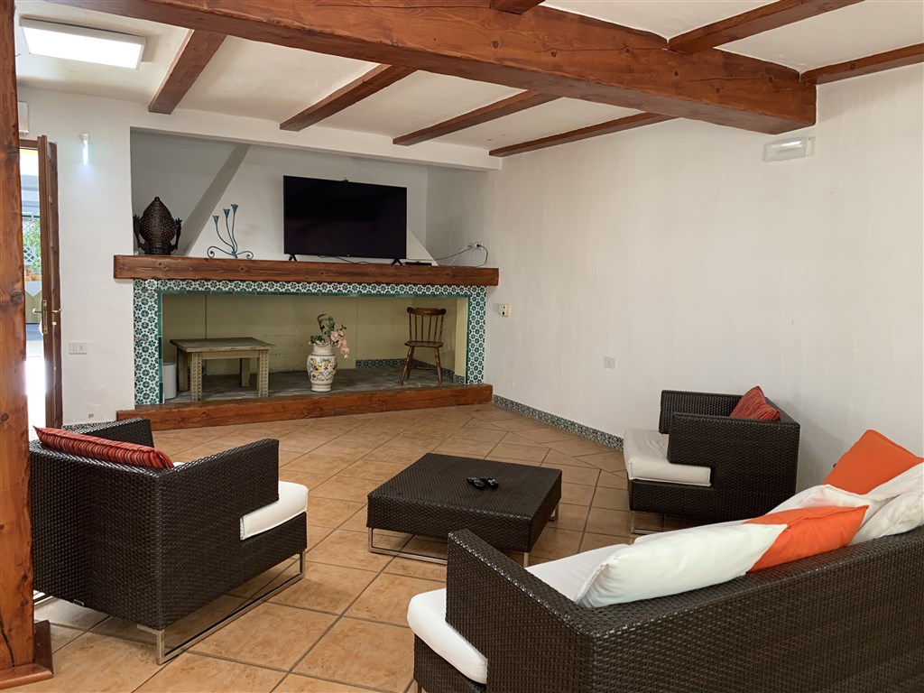 Fiore di Maggio - TV koutek, Villasimius, Sardinie