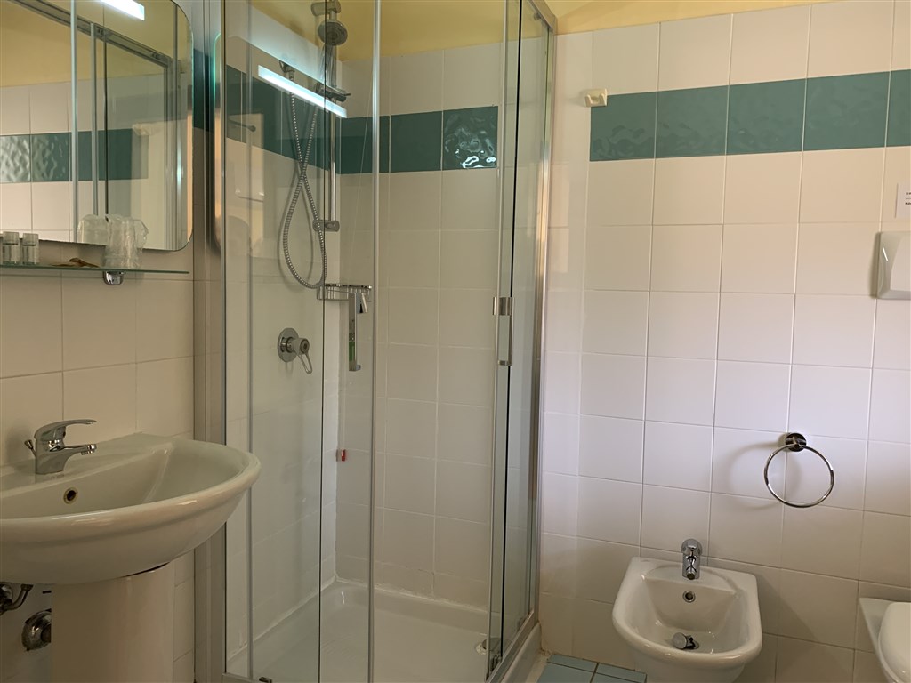 Fiore di Maggio - Koupelna, Villasimius, Sardinie