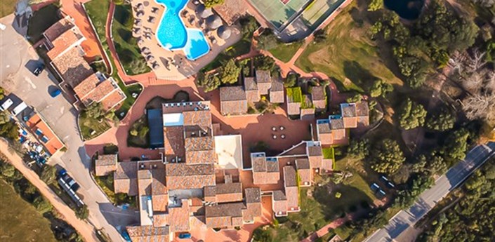 Hotel Airone - Letecký pohled na hotel, Baja Sardinia, Sardinie