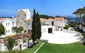 La Coluccia Hotel & Beach Club - Pohled na hotel, Santa Teresa Gallura, Sardinie