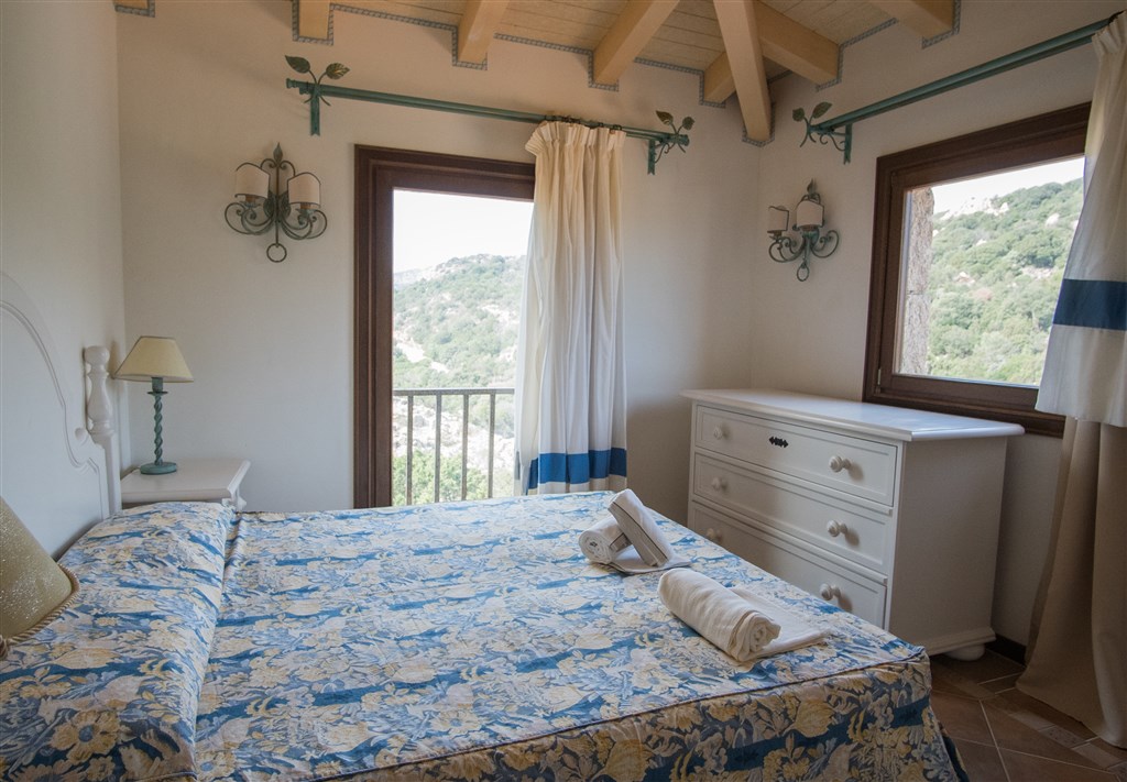 Ložnice apartmán Trilo, Liscia di Vacca, Sardinie