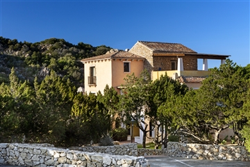 Exteriér apartmánů, Liscia di Vacca, Sardinie