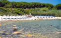 Red Sun Village - Pláž Li Canneddi, Trinita d´Agultu, Sardinie