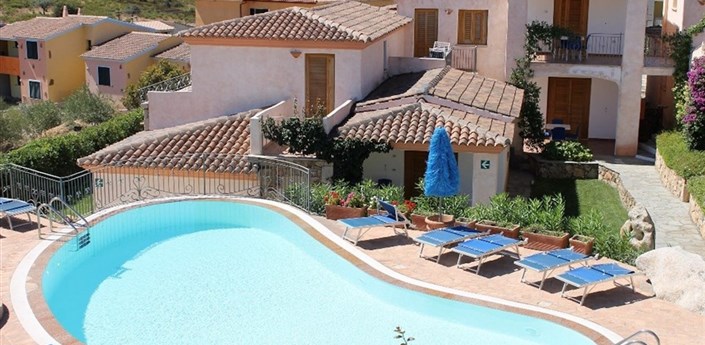 Bouganvillage Residence - Bazén, Budoni, Sardinie