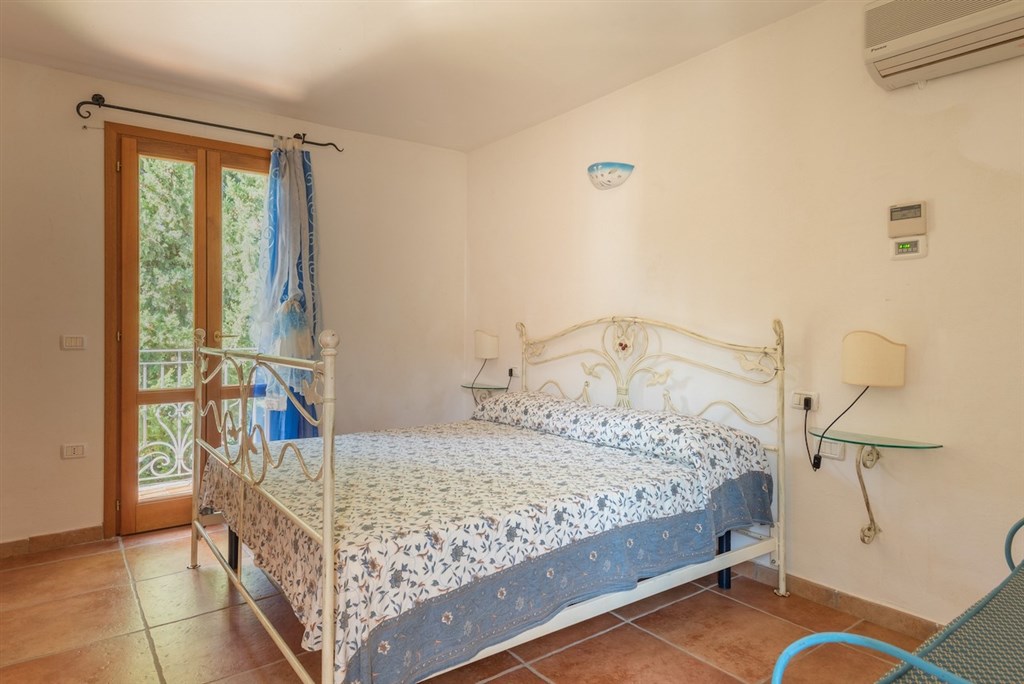 Ložnice apartmán Bilo, Budoni, Sardinie