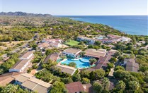 NICOLAUS CLUB QUATTRO LUNE (ex. FUTURA CLUB ALBA DORATA) - Sardinie východ