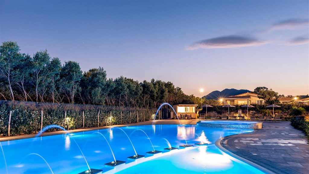 Sdílený bazén, Cardedu, Sardinie