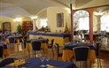Hotel Club Le Rose - Restaurace, San Teodoro, Sardinie