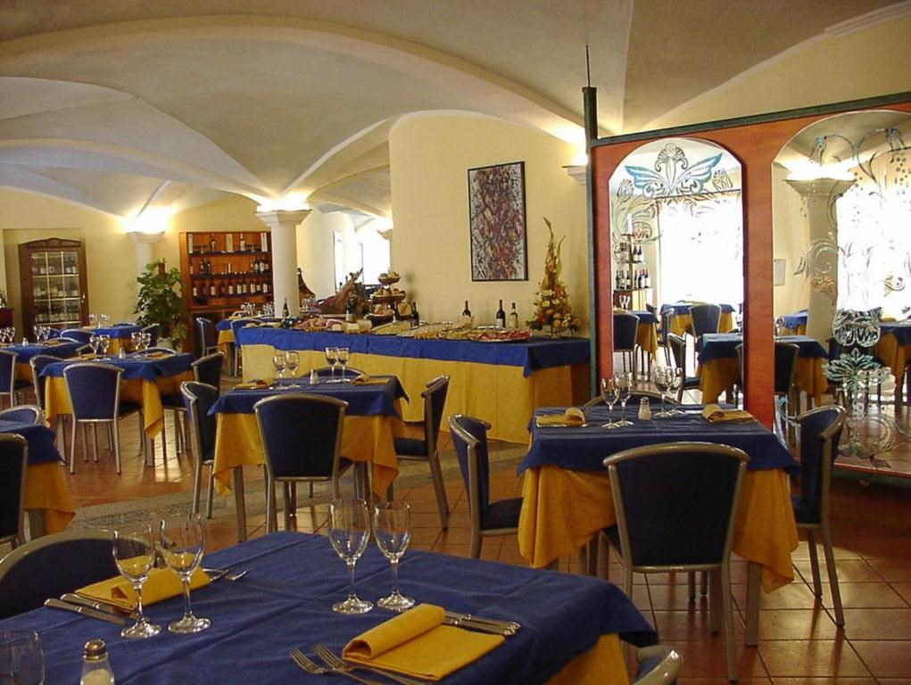 Restaurace, San Teodoro, Sardinie