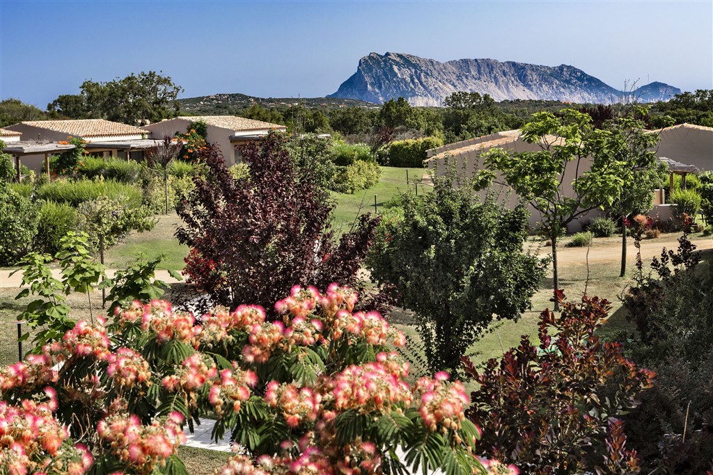 Areál hotelu, San Teodoro, Sardinie