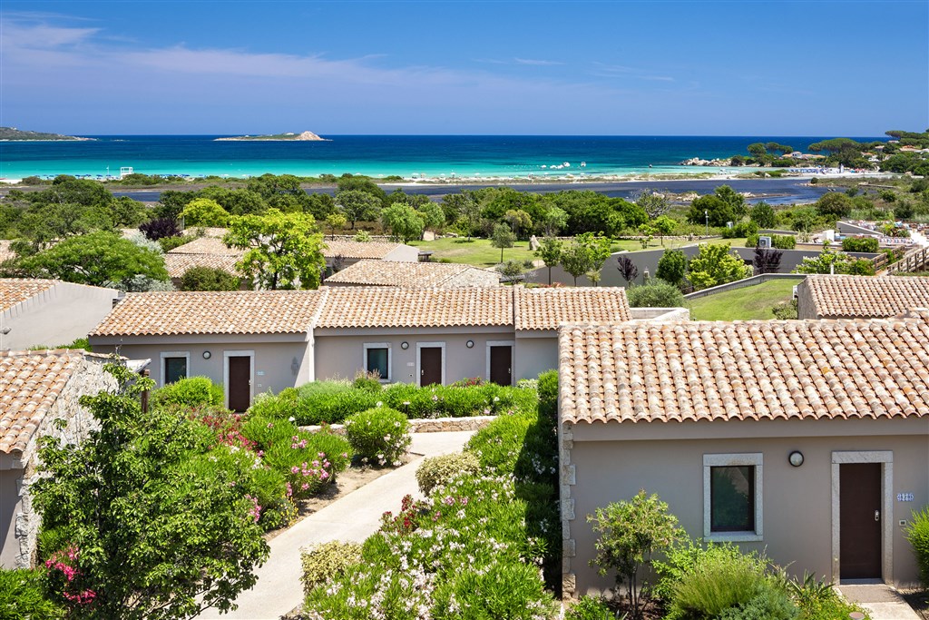 Areál hotelu, San Teodoro, Sardinie