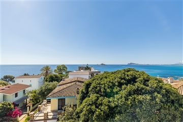Výhled na moře, Santa Maria Navarrese, Sardinie