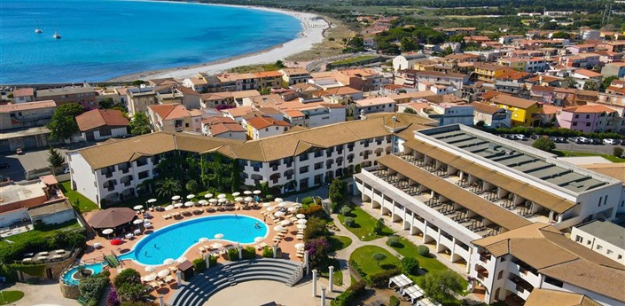 Cala della Torre Resort - Letecký pohled na hotel, Siniscola, Sardinie