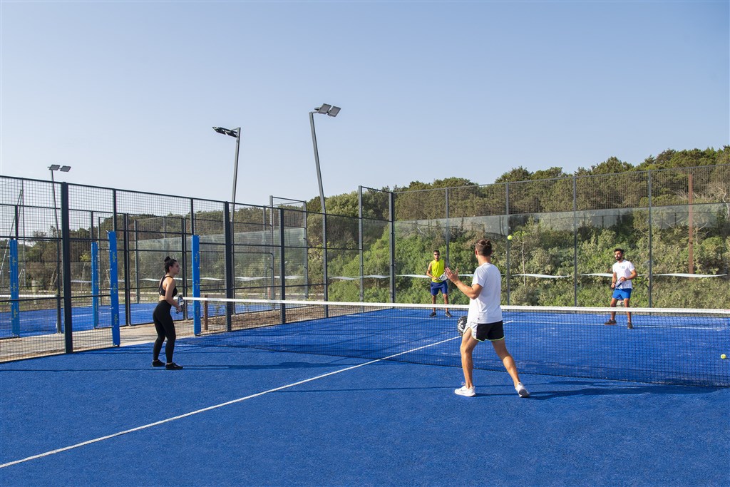 Kurty na padel, Badesi, Sardinie