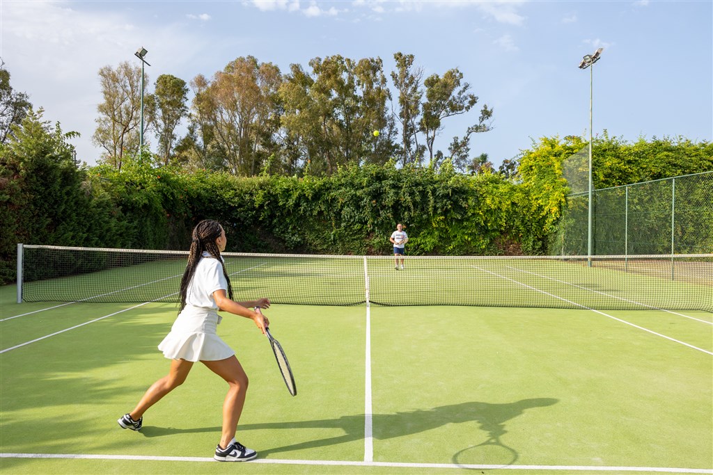 Tenis, Pula, Sardinie