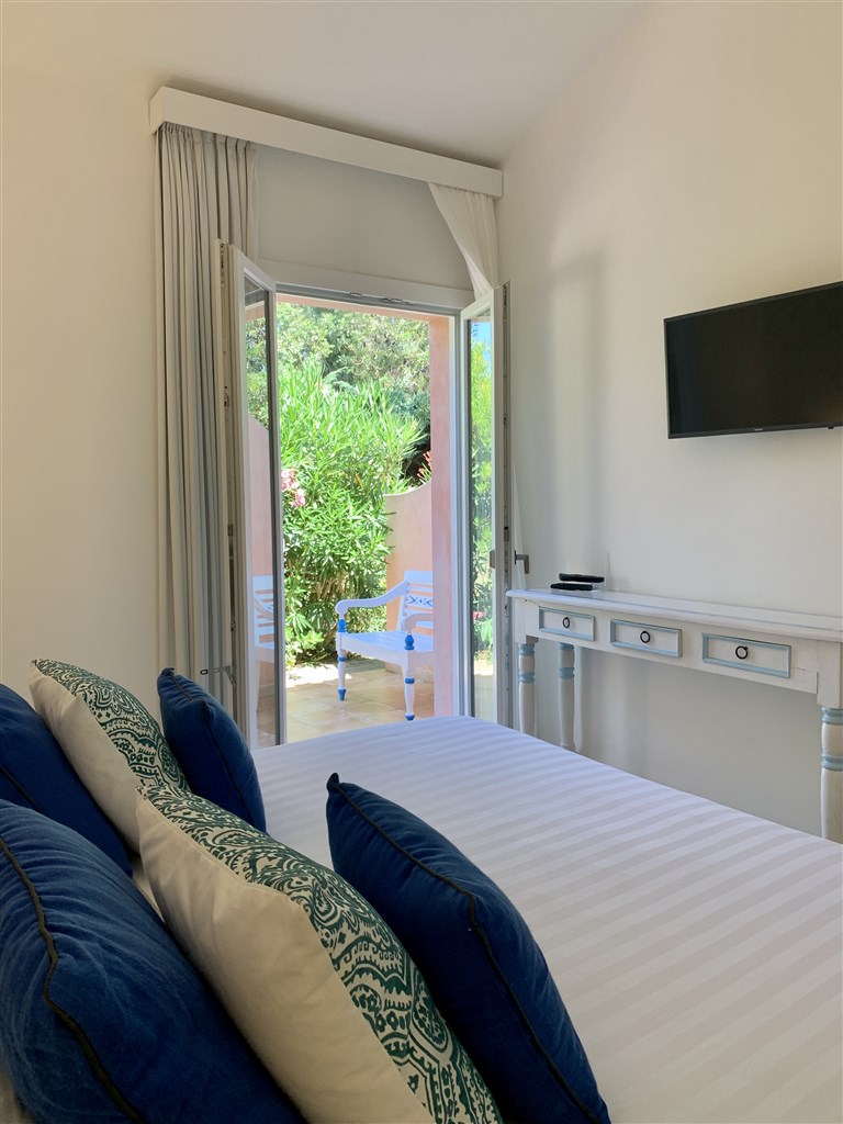 Suite s výhledem do zahrady, Villasimius, Sardinie