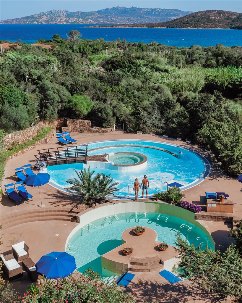 Wellness & Spa - venkovní bazény, Palau, Sardinie