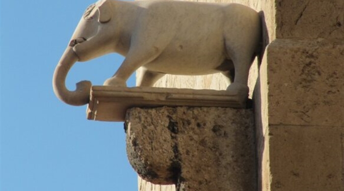 Cagliari - Sloní věž