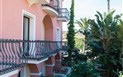 Hotel La Bitta (12+) - Balkony pokojů COMFORT, Arbatax, Sardinie