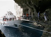 Výlet lodí do Neptunových jeskyní