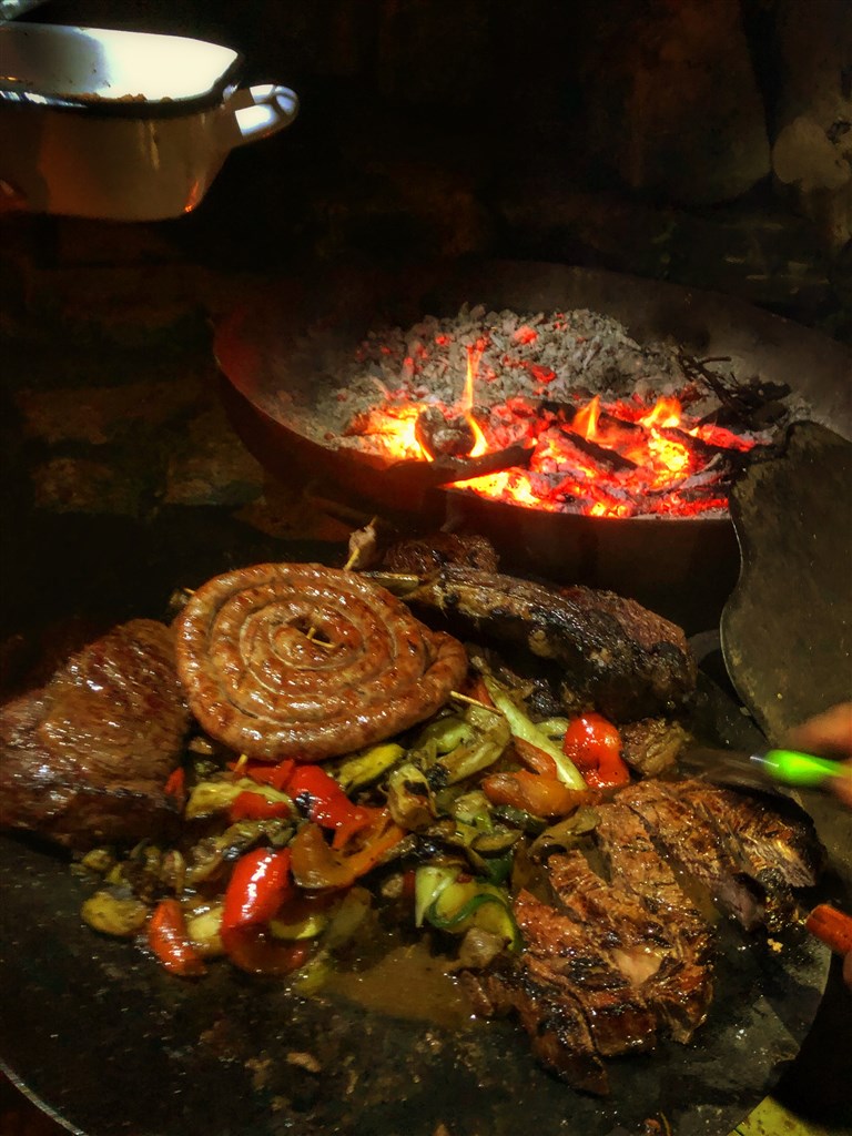 Pečení masa, Villaputzu, Sardinie