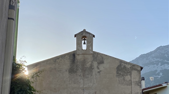 Kostel Panny Marie Milostivé, Dorgali, Sardinie