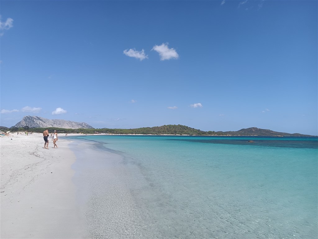 Pláž Cala Brandinchi, Sardinie