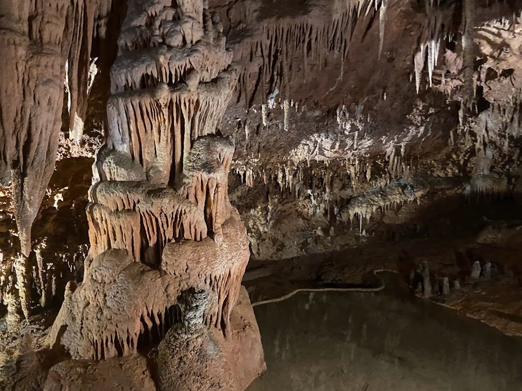 Jeskyně Grotta del Fico, Záliv Orosei, Sardinie