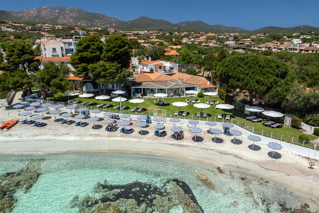 The Pelican Beach Resort & SPA - Adults only (14+) - Pláž, Pittulongu, Sardinie