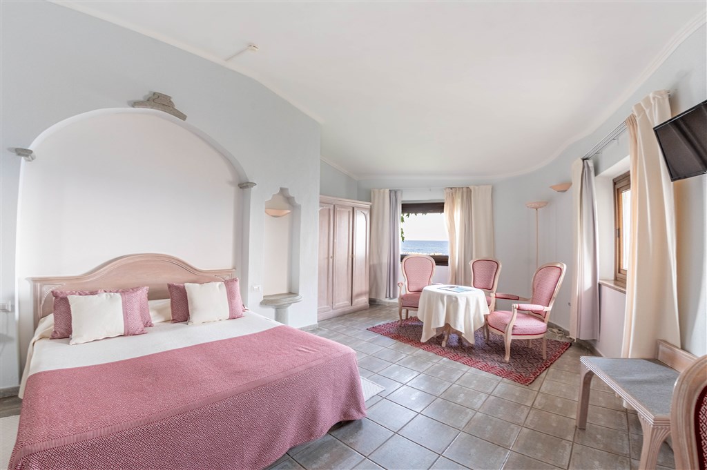 Junior Suite, Cala Gonone, Sardinie