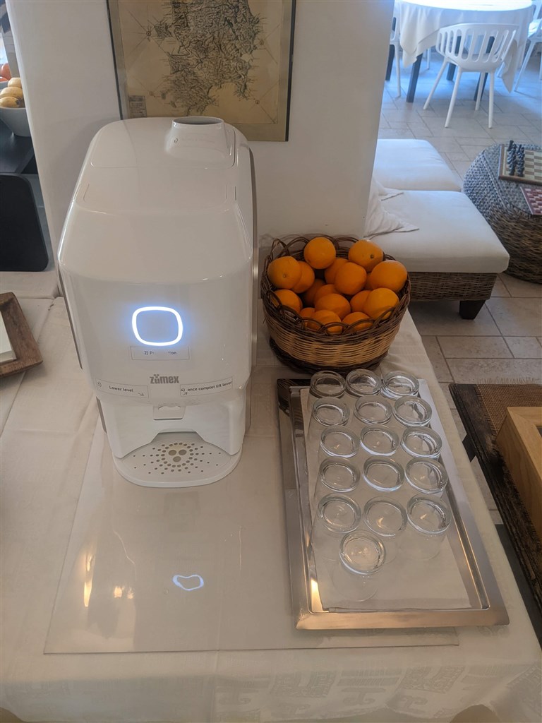 Nascar - Snídaně, Santa Maria Navarrese, Sardinie