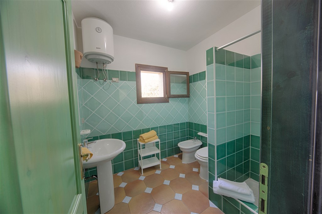 Koupelna apartmány Blu, San Teodoro, Sardinie