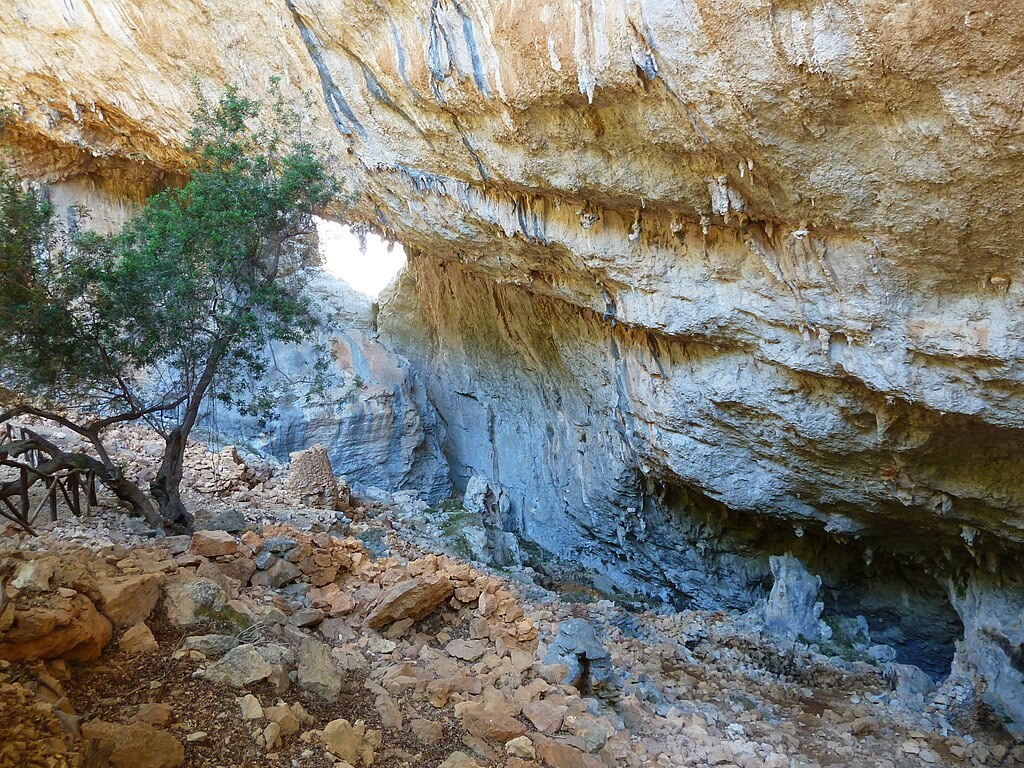 Podzim v Barbagii - Otevřené dvorky - Dorgali, Orani, Lollove