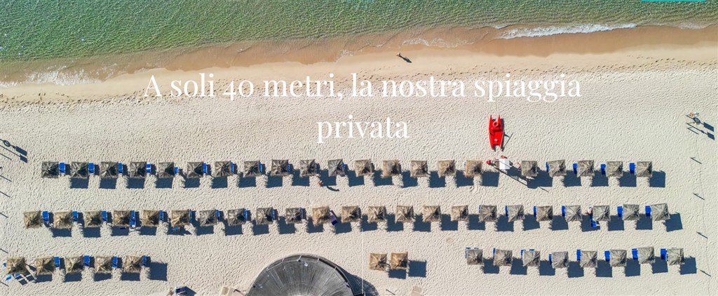 Hotelová pláž, Santa Margherita di Pula, Sardinie