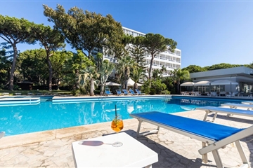Bazén, Santa Margherita di Pula, Sardinie