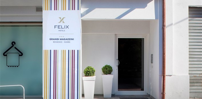 RESIDENCE GRANDI MAGAZZINI - Vstup na recepci, Nuoro, Sardinie