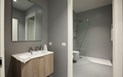 RESIDENCE GRANDI MAGAZZINI - Koupelna apartmánu Mono Dante, Nuoro, Sardinie