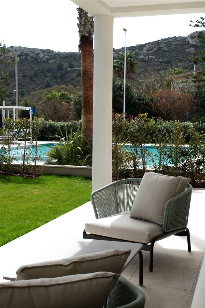 Posezení v hotelu, Cagliari, Sardinie