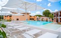 Residence Costa Serena - Residenční bazén, Palau, Sardinie